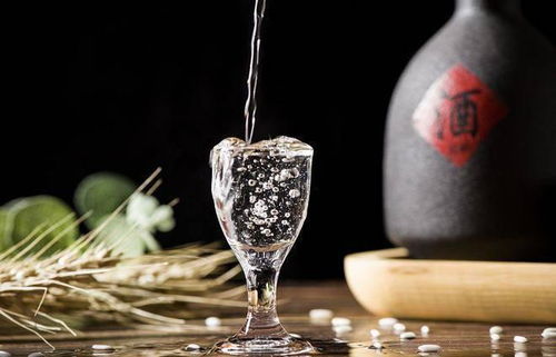 白酒新國標今日起正式實施,酒精調制和勾兌酒被踢出白酒行列